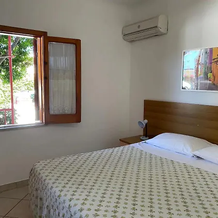 Calise Holiday home